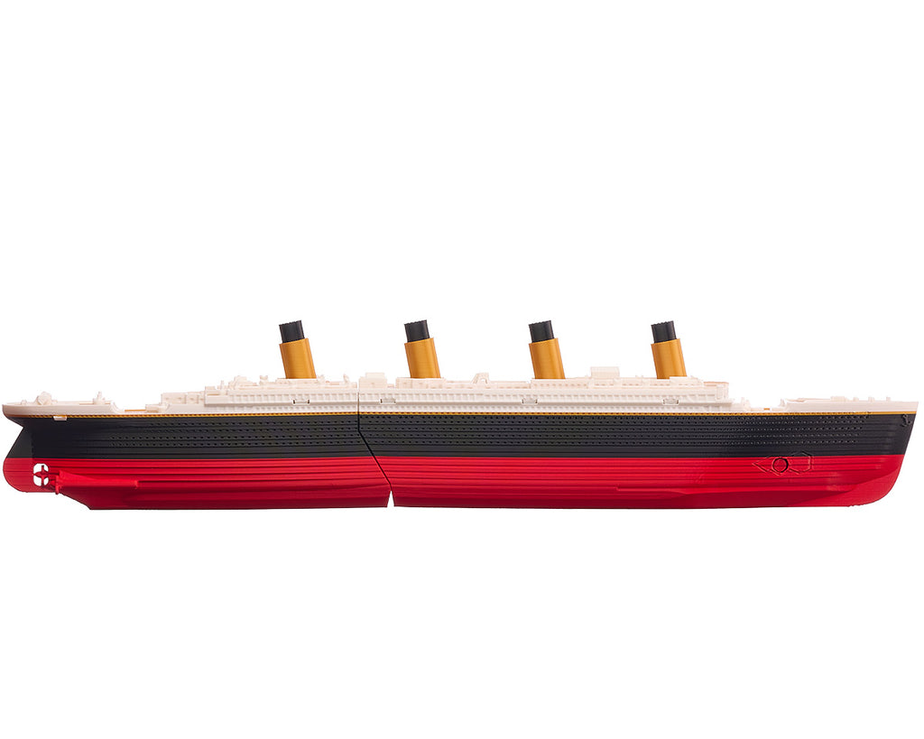 Sinkable Titanic model in profile at waterline, showing the hull break line where the ship splits in two