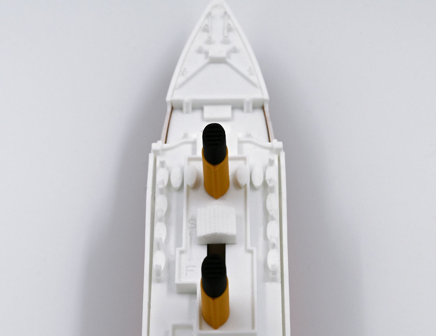 Overhead view of the submersible Starlight Edition Titanic model detail.